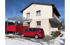 entrance plus terrace