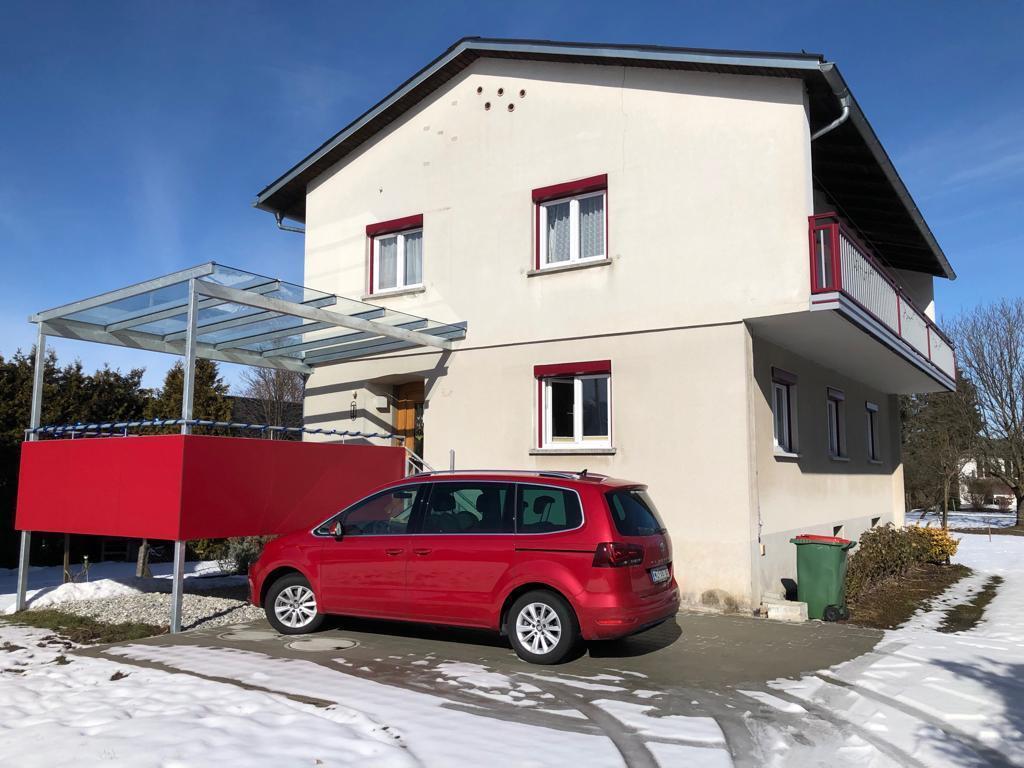 entrance plus terrace