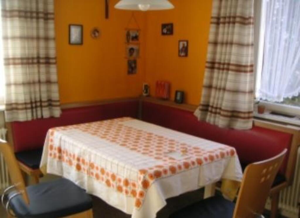 kitchen dining corner