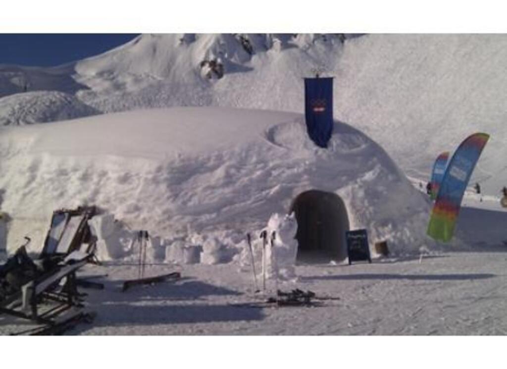 Seegrube above Innsbruck: Chillout lounge at 2000 m