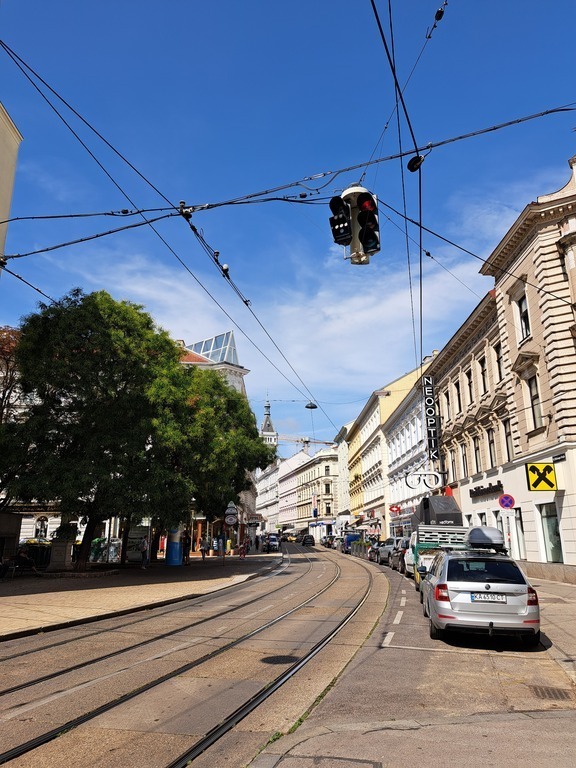 Next to our street, you see the tram station 40 and 41 to the city