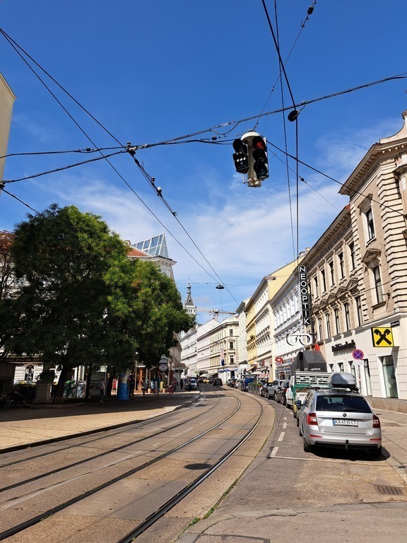 Next to our street, you see the tram station 40 and 41 to the city