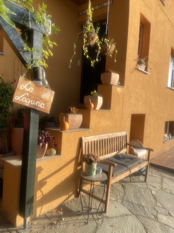 Entrance in the fall 