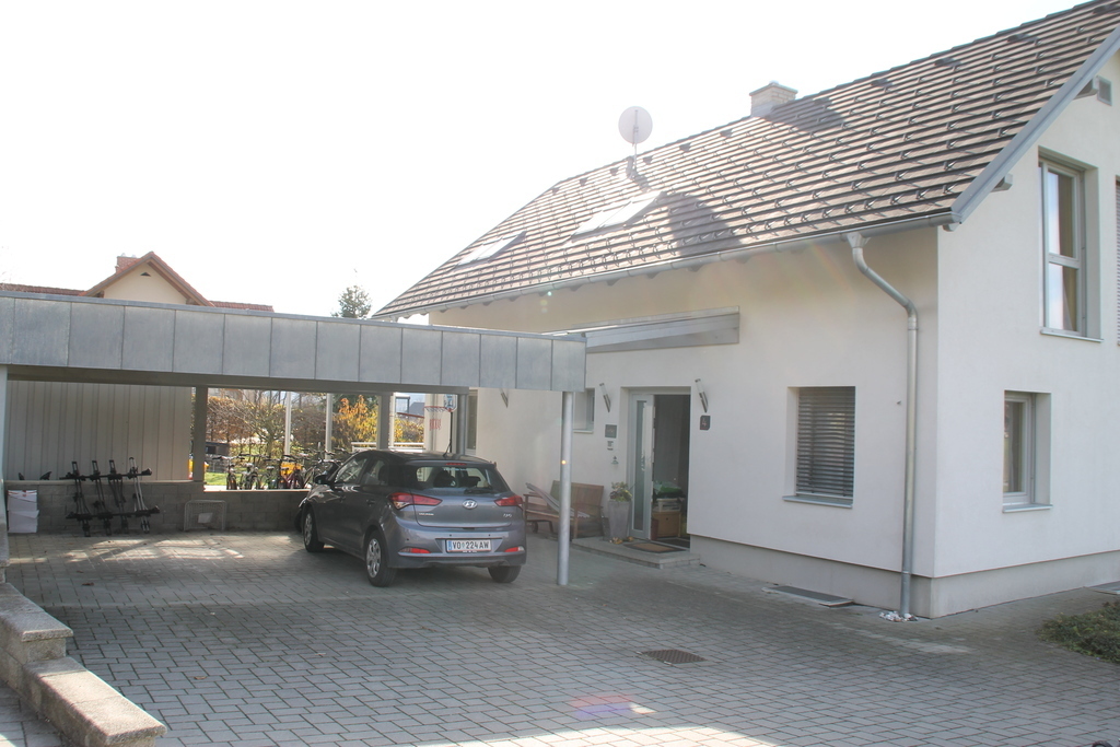 back of the house, we have to cars (Scoda Octavia; Hyundai i20), both available