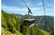 With the cable car you can do also one day trips in the raxalps