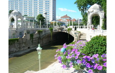 Stadtpark: only a short walk away from our home