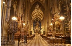 St. Stephen´s Cathedral inside, Vienna