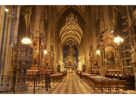 St. Stephen´s Cathedral inside, Vienna