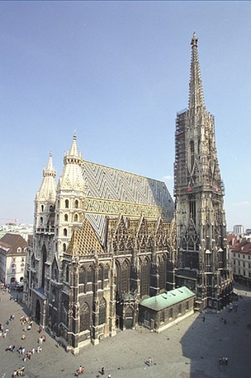 gothic Cathedral St. Stephan (30 min. with public transport or bike)