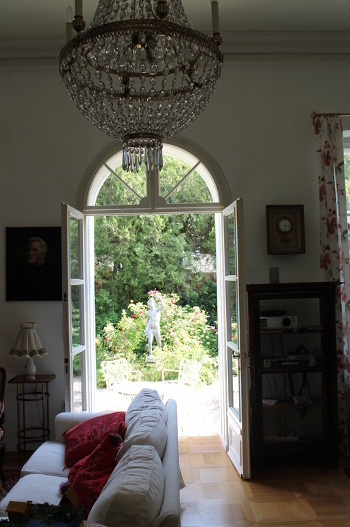 View to the garten in front of our house