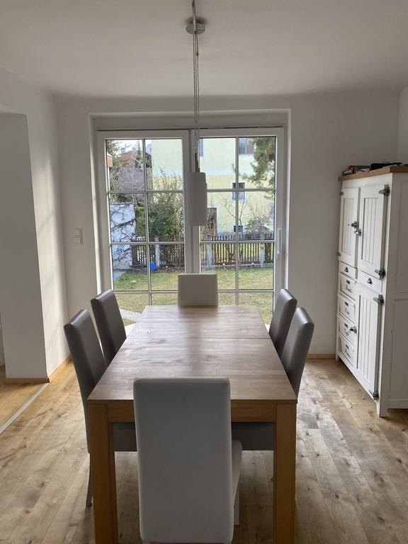 Dining room/ Salle à manger/ Esszimmer 