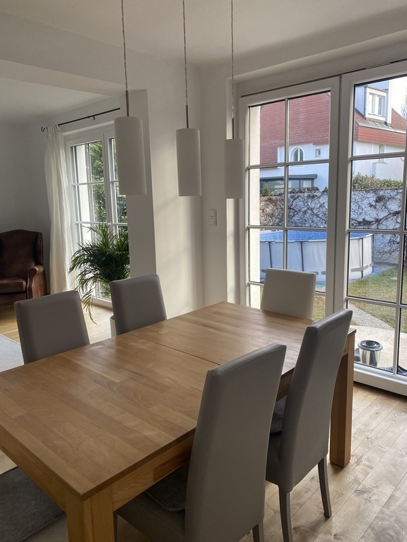 Dining room/ Salle à manger/Esszimmer