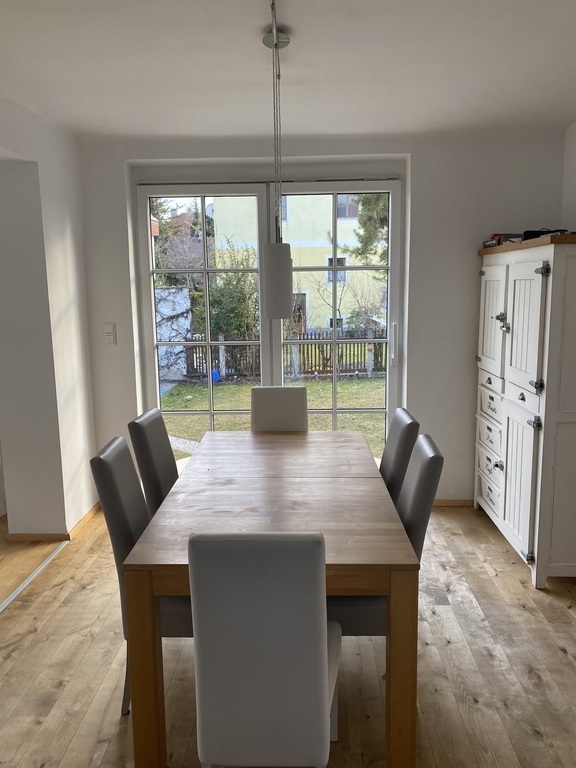 Dining room/ Salle à manger/ Esszimmer 