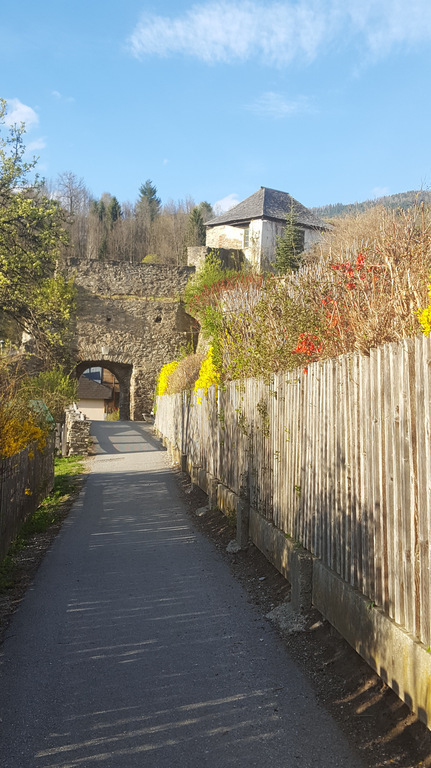 Walking through the medieval town of Murau
