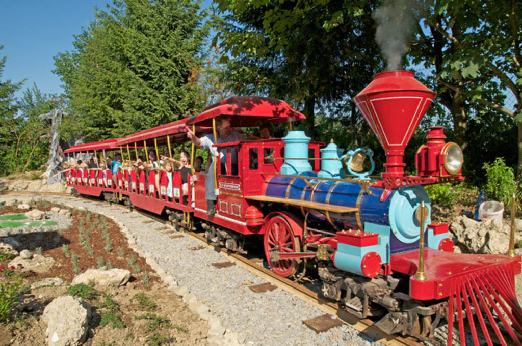 Fantasiana  Amusement Park - 10 minute drive 