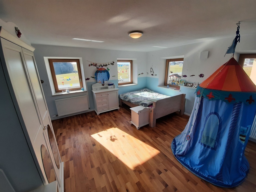 Miriam's room with bed 140x200