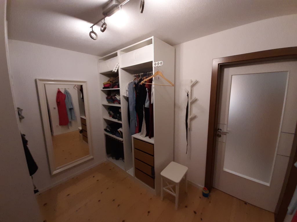 Dressing room next to parent's sleeping room