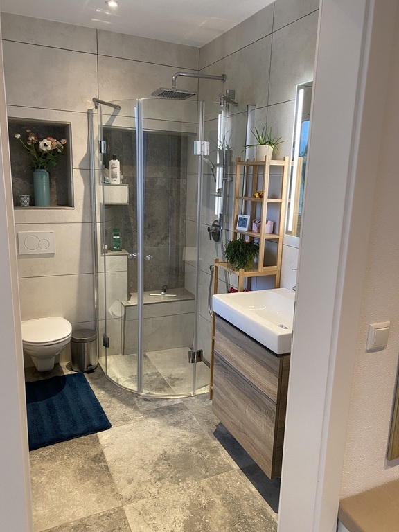 Bathroom with shower in the ground floor