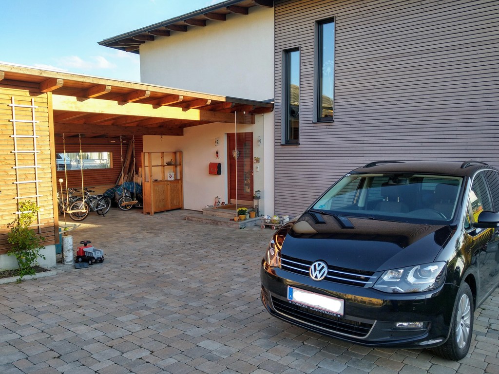 main entrance with carport (north of the house)