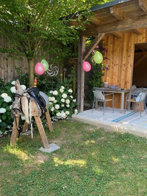 garden with garden house