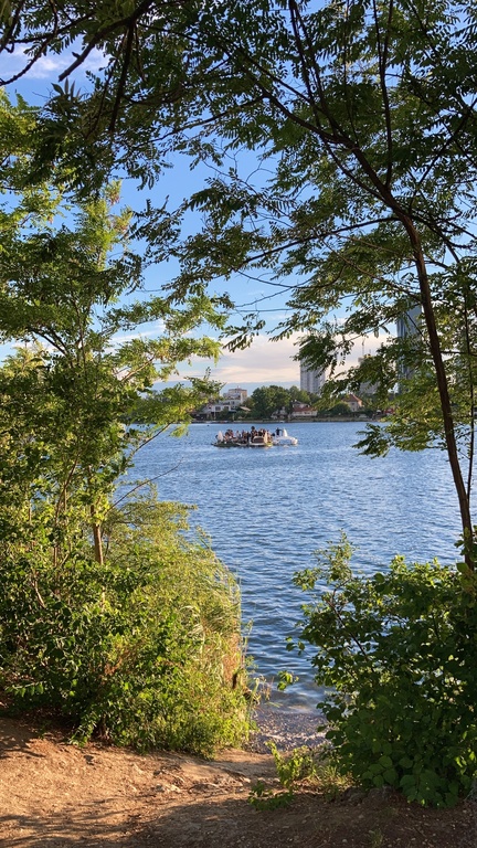 sailing at old Danube is common!
