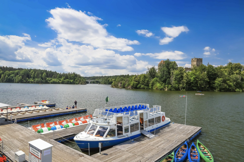 swimming and water sport at lake Ottenstein (30 min by car)