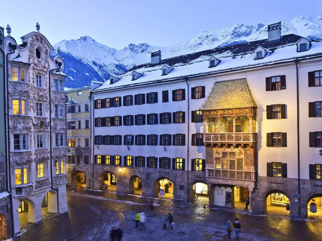Innsbruck: historic centre and Golden Rooflet