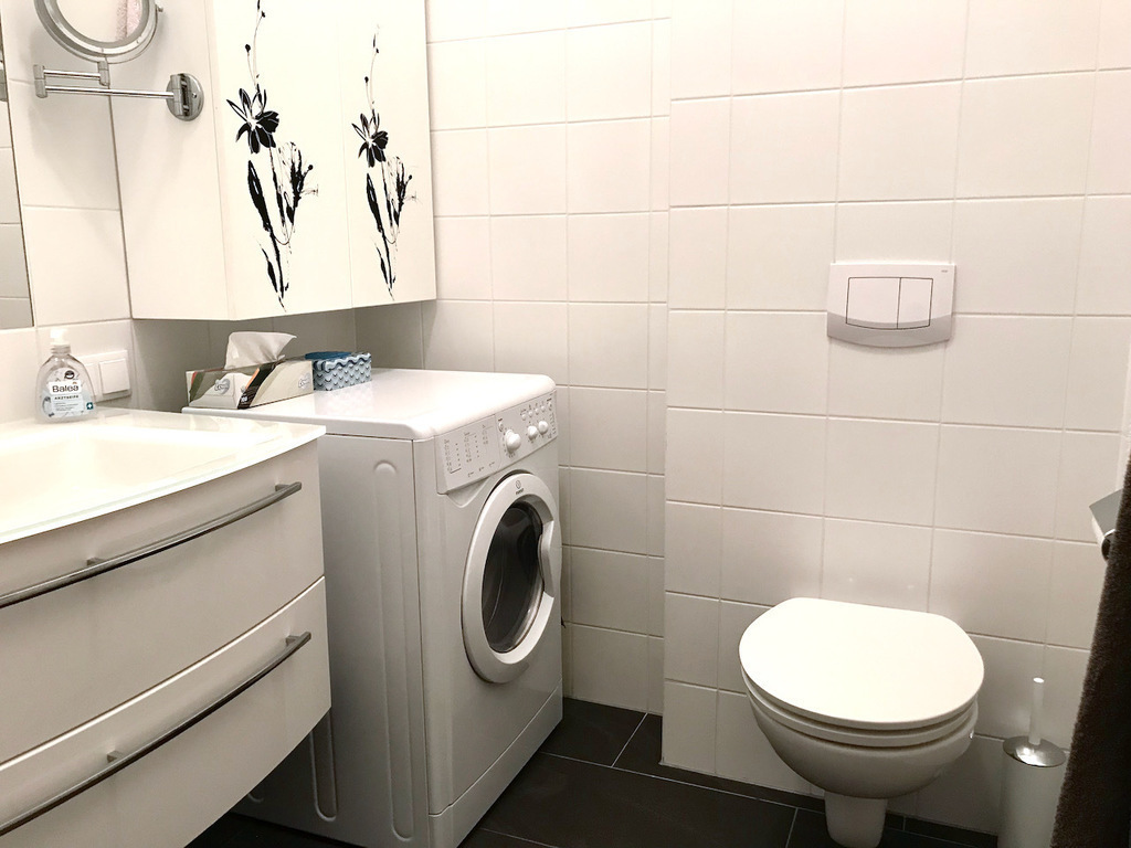 Bathroom with washer-dryer combo
