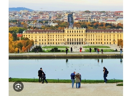 Views of Vienna and Schönbrunn Palace from Gloriette, within walking distance from the apartment.