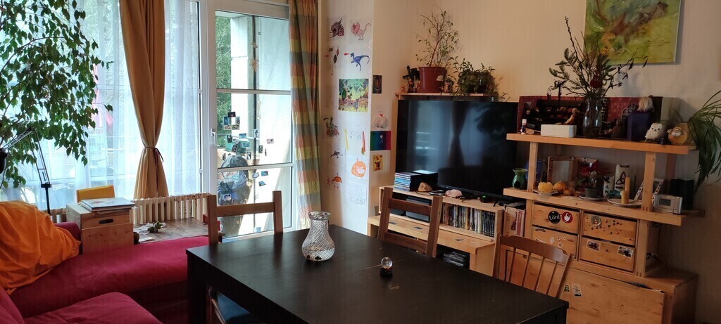 Wohnzimmer / living room