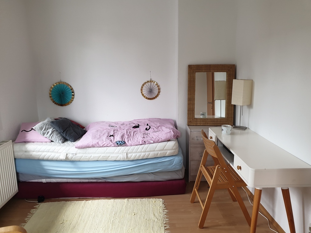 many mattresses for guests and partys