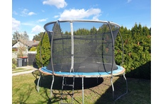 big trampolin