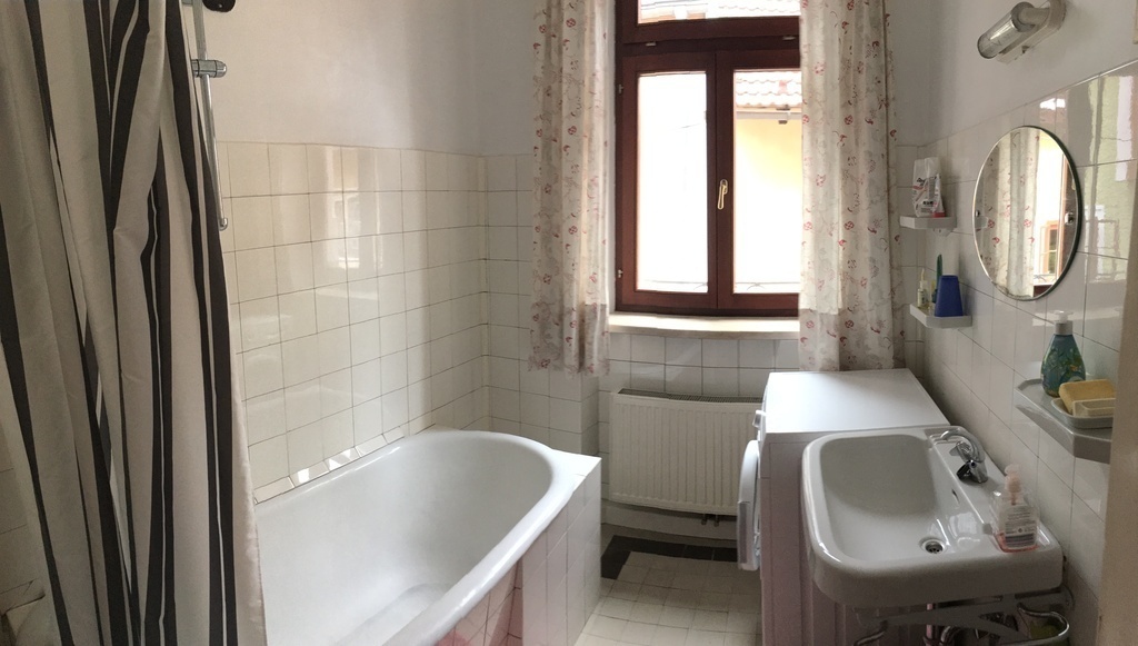 Badezimmer / bathroom