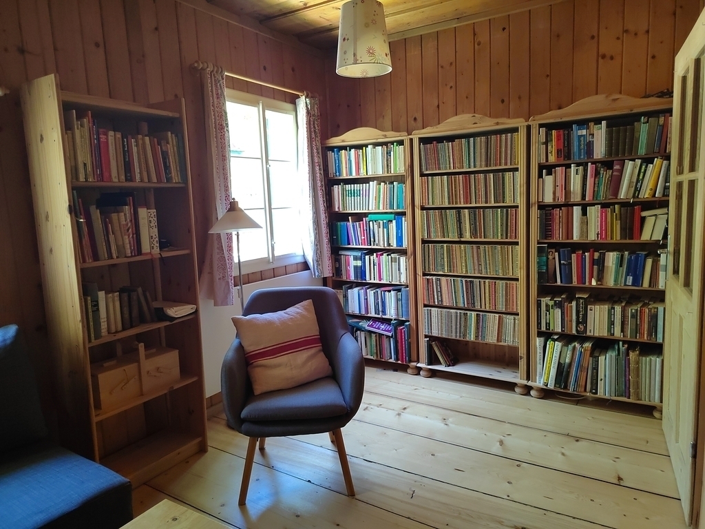 Schlafzimmer 2 - Bibliothek