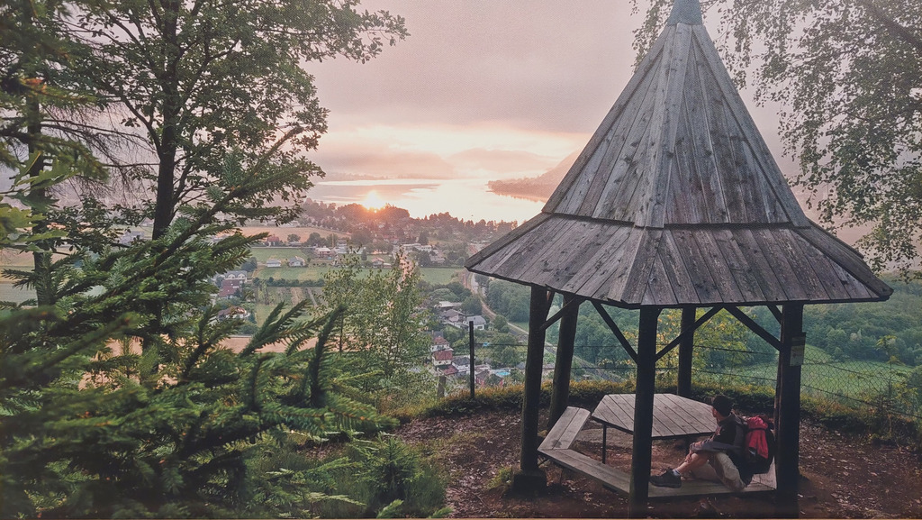 Von der Wohnung bis zum Pavillon in 30min.  Besonders schöne Vormittagswanderung