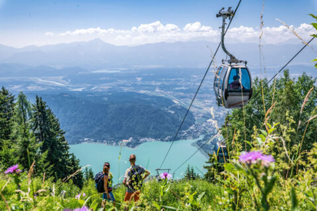 Kanzelbahn bringt Sie ins Ski-oder Wandergebiet
