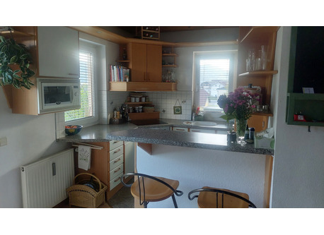 Küche mit reichlicher Ausstattung