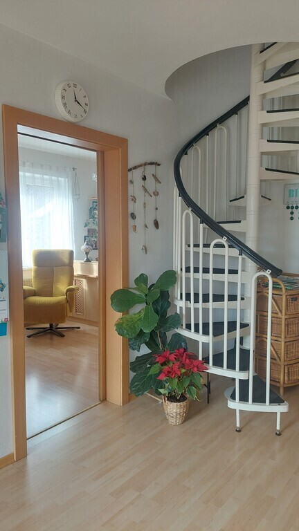 Treppe zum Schlaf- und Wohnzimmer