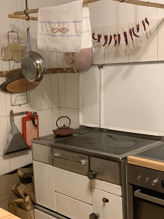 Holzofen im Altbau / 2. Küche