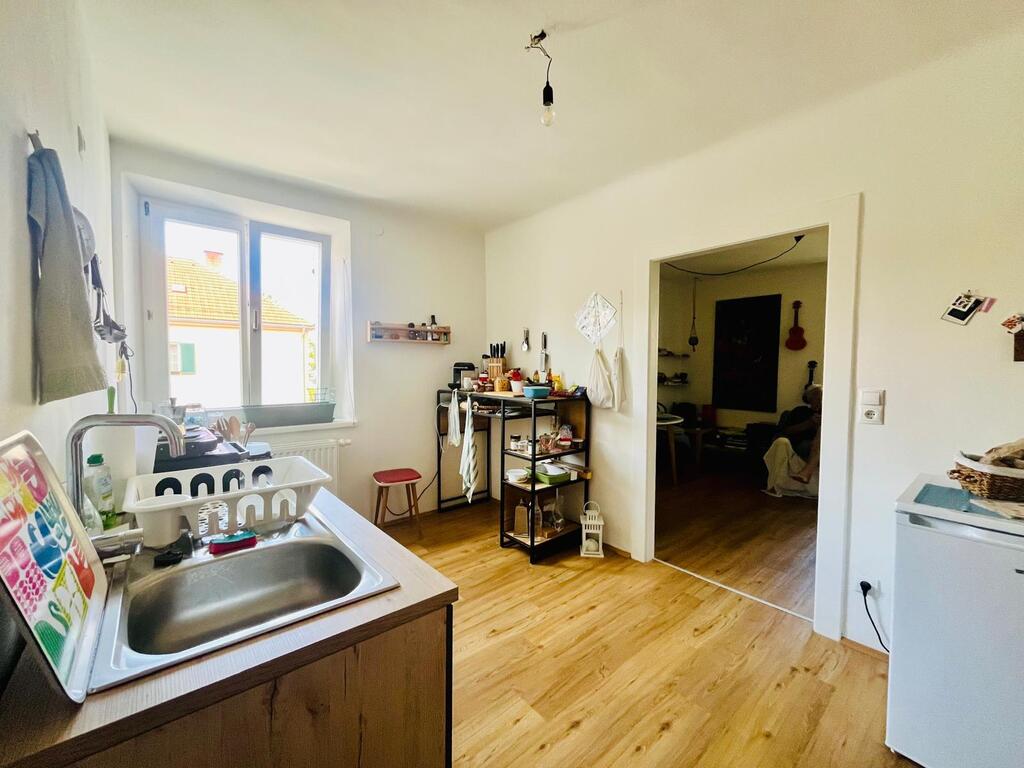 10,29m2 Kitchen with daylight- functional, open, and cleanly organized—equipped with everything you need to prepare fresh meals.