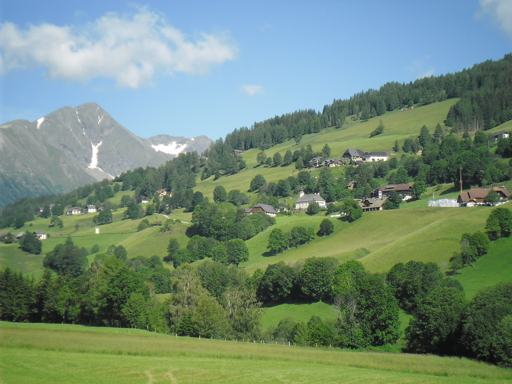 KRAKAUSCHATTEN_ panorama front terrace