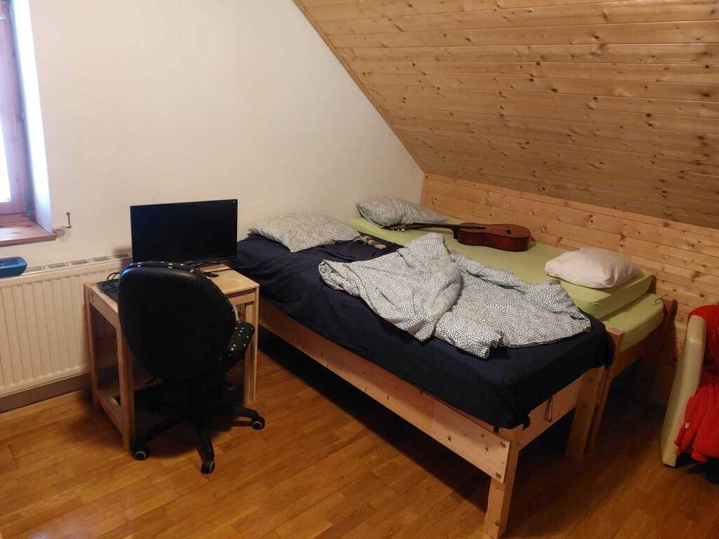 sleepingromm daughter (2 flexible beds)