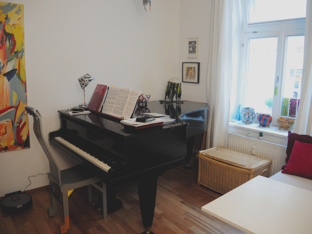 second sleeping room bed 170 x 200