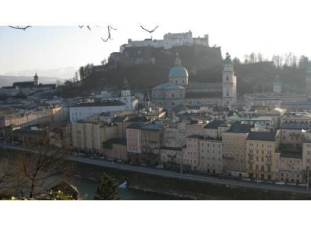 Festung Hohensalzburg in the city