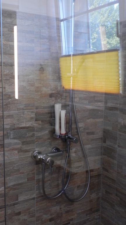 Walk-in shower