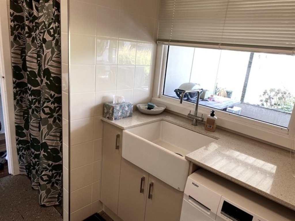 bathroom/laundry/toilet combined