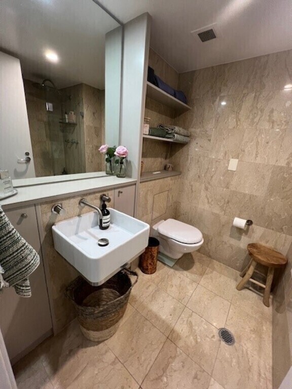 Second bathroom