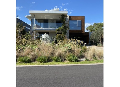 front view of dwelling 