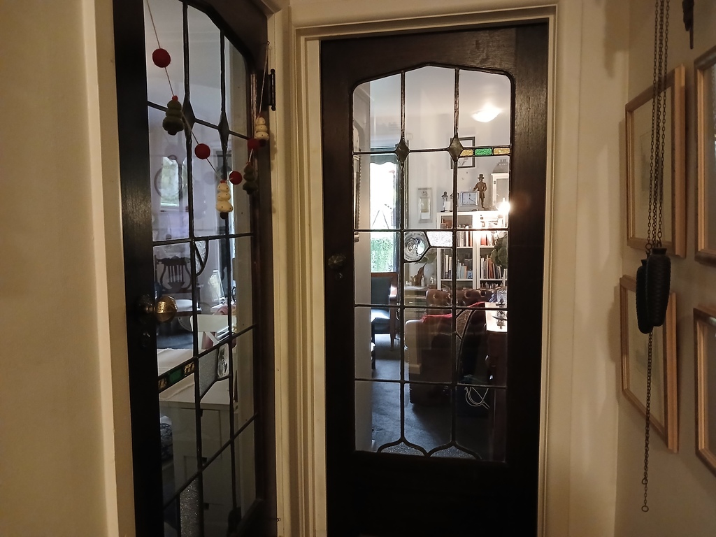 Looking down hallway to lounge.