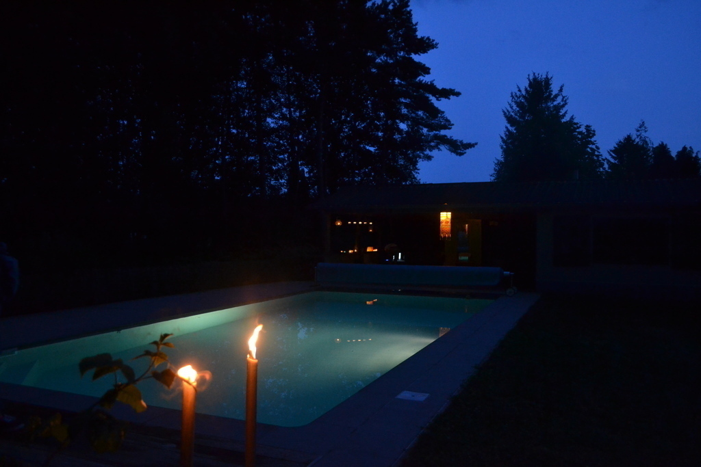 night swimming ?